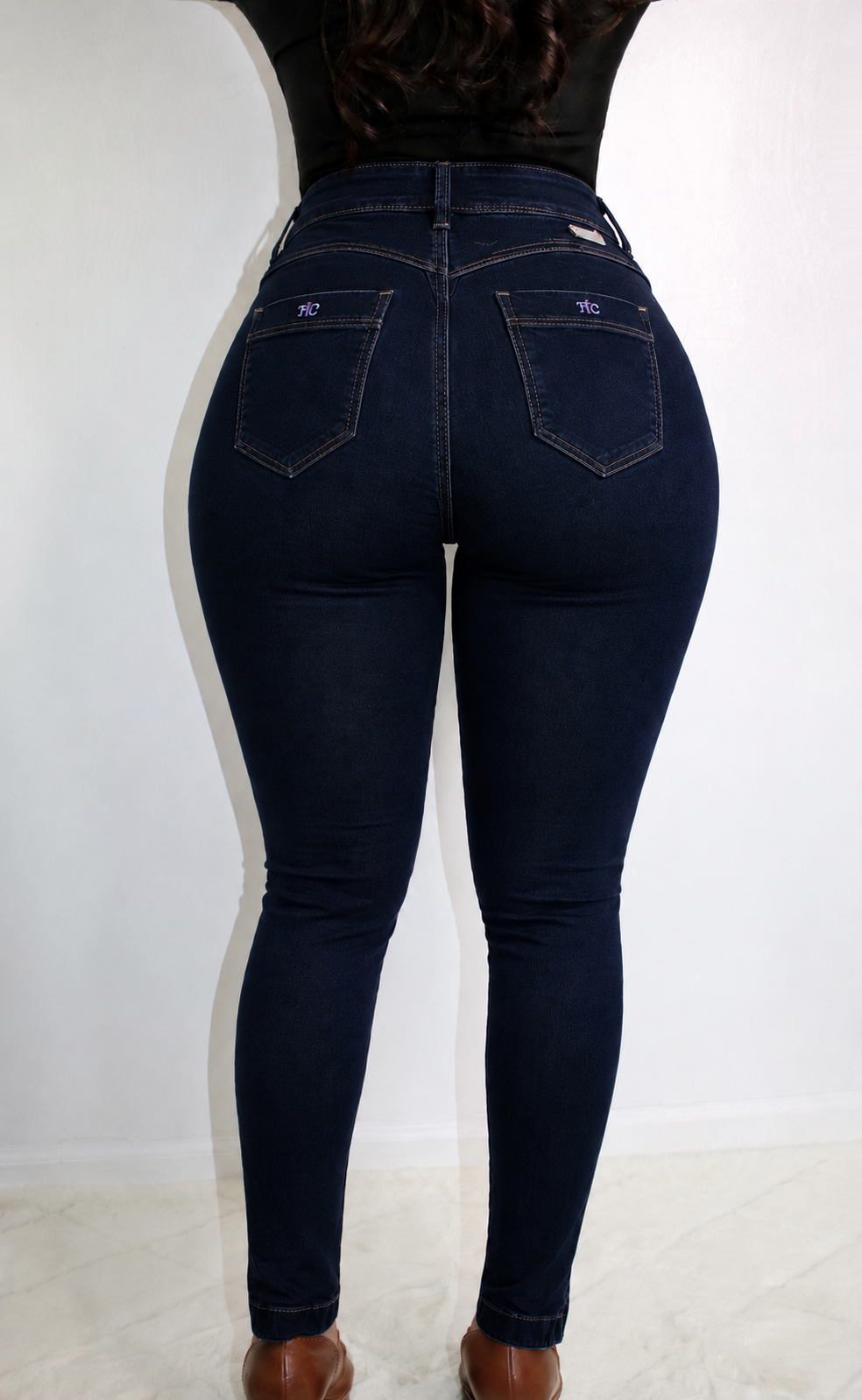 Ref Oni Colombian Jean with 360 Faja around the waist