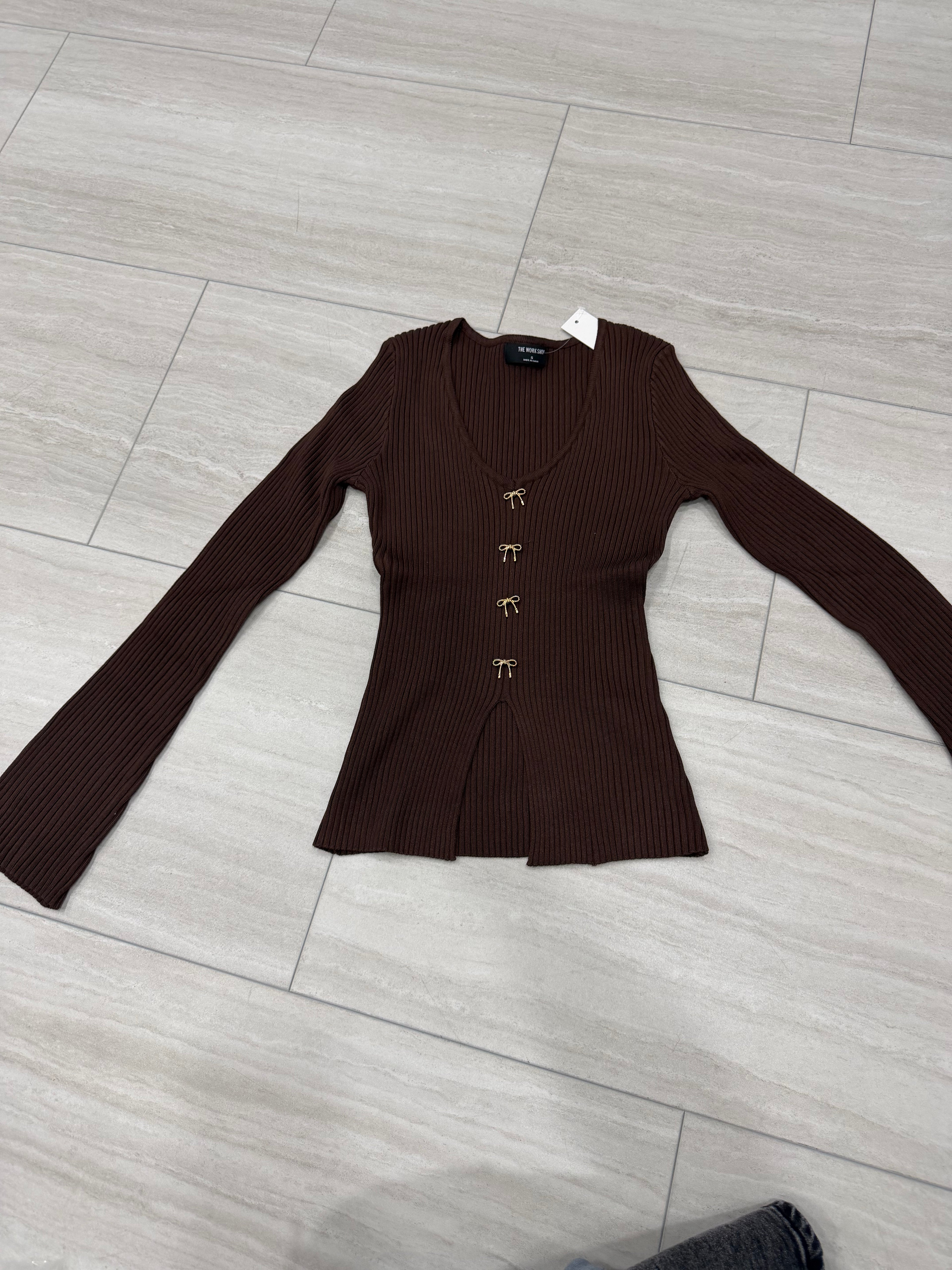 2064 Luna Ribbed Bow-Detail Blouse