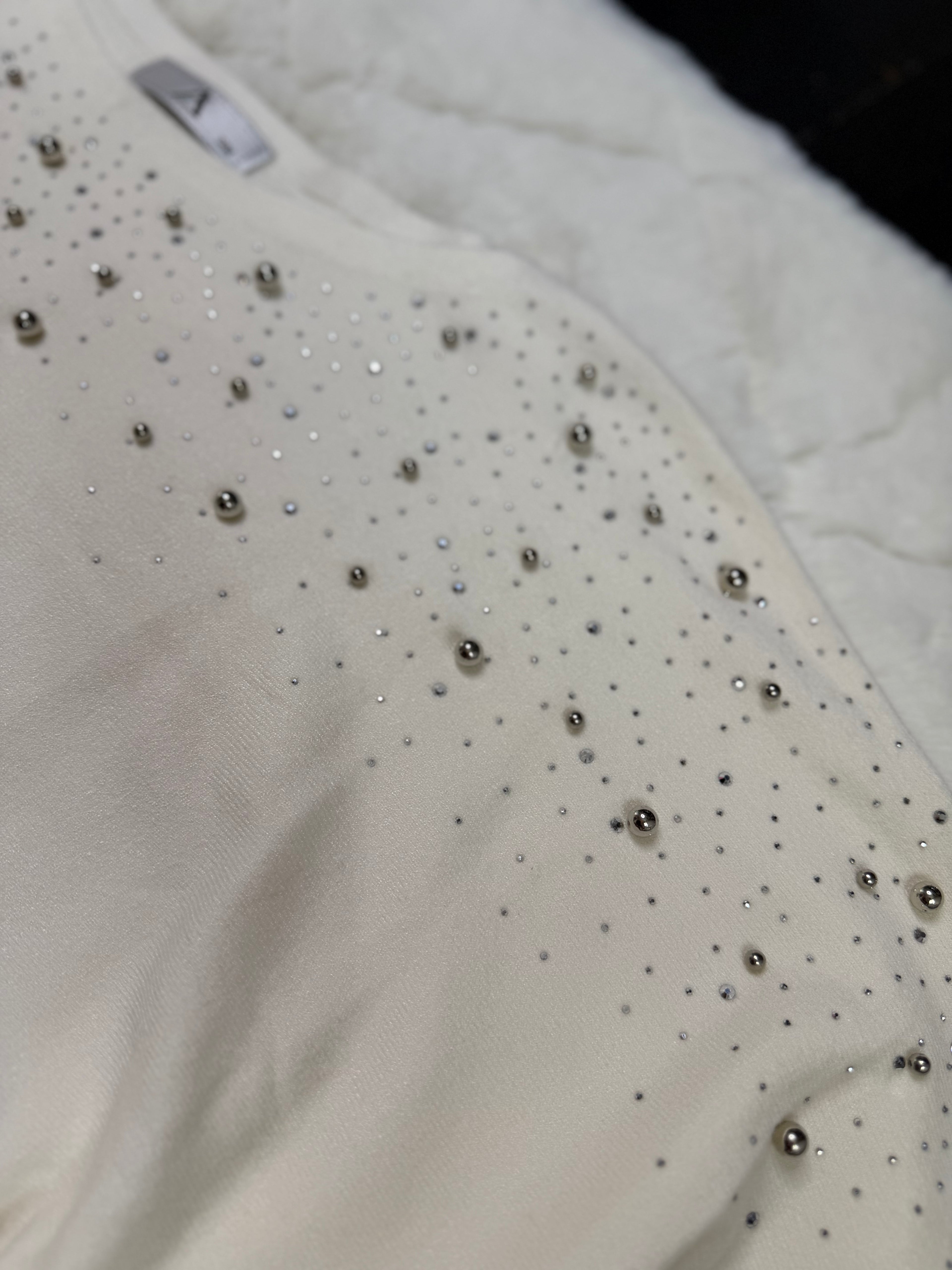 5813 Opal Elegance Sweater