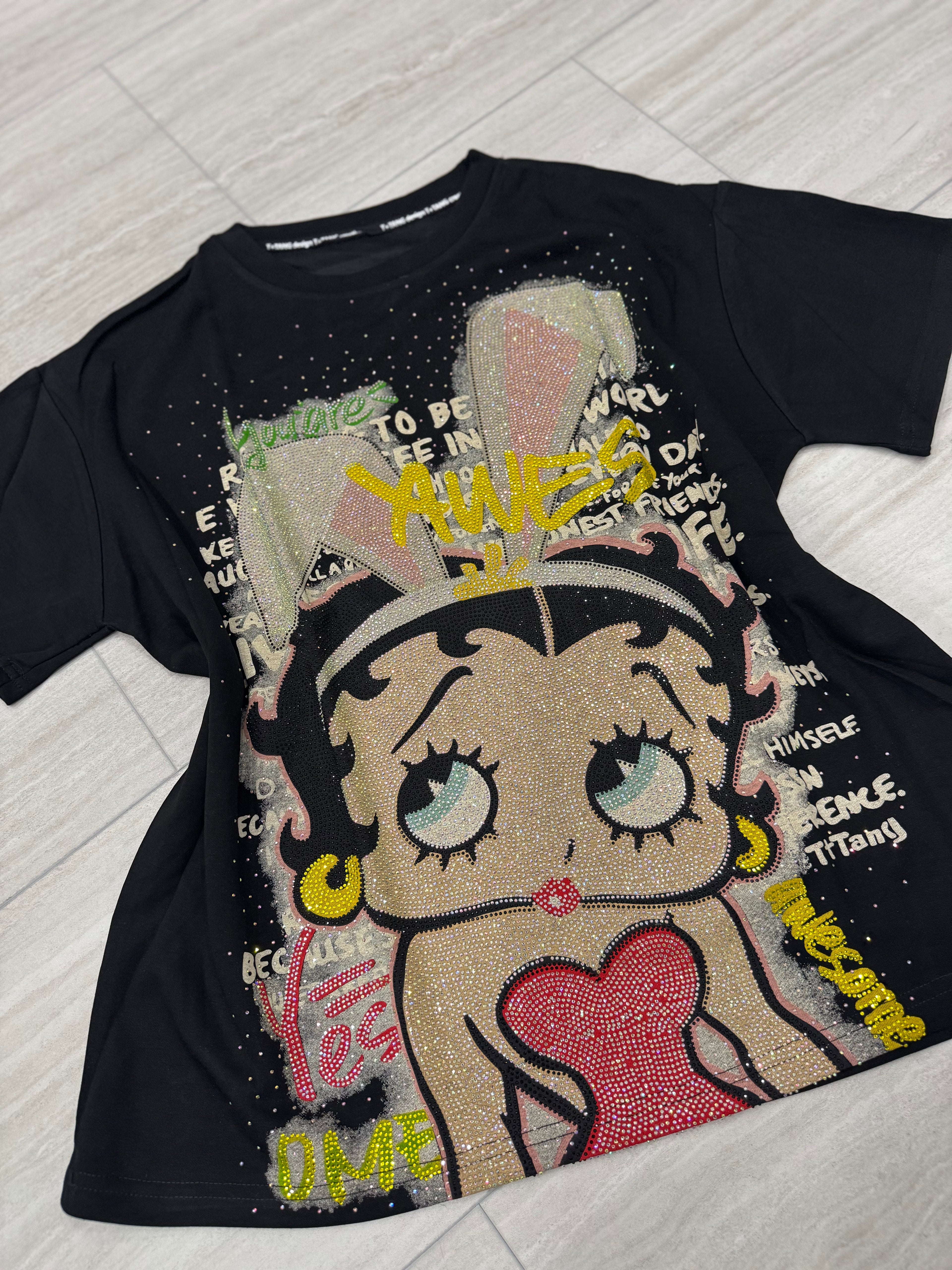 Betty Oversize T-shirt with Stones