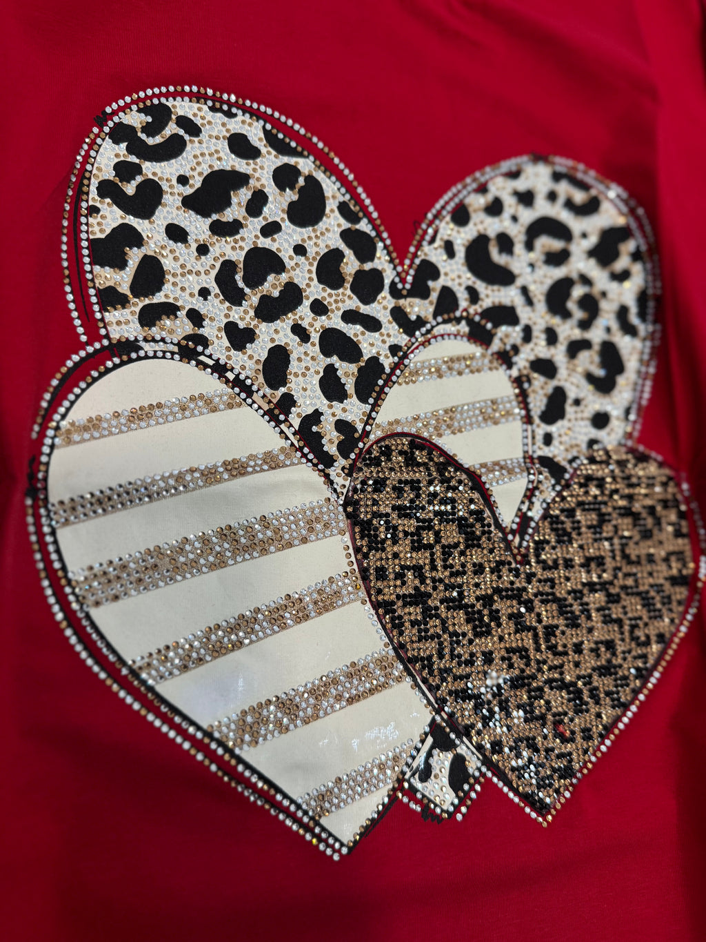 Hearts and Stone Women’s Embroidered Graphic T-Shirt