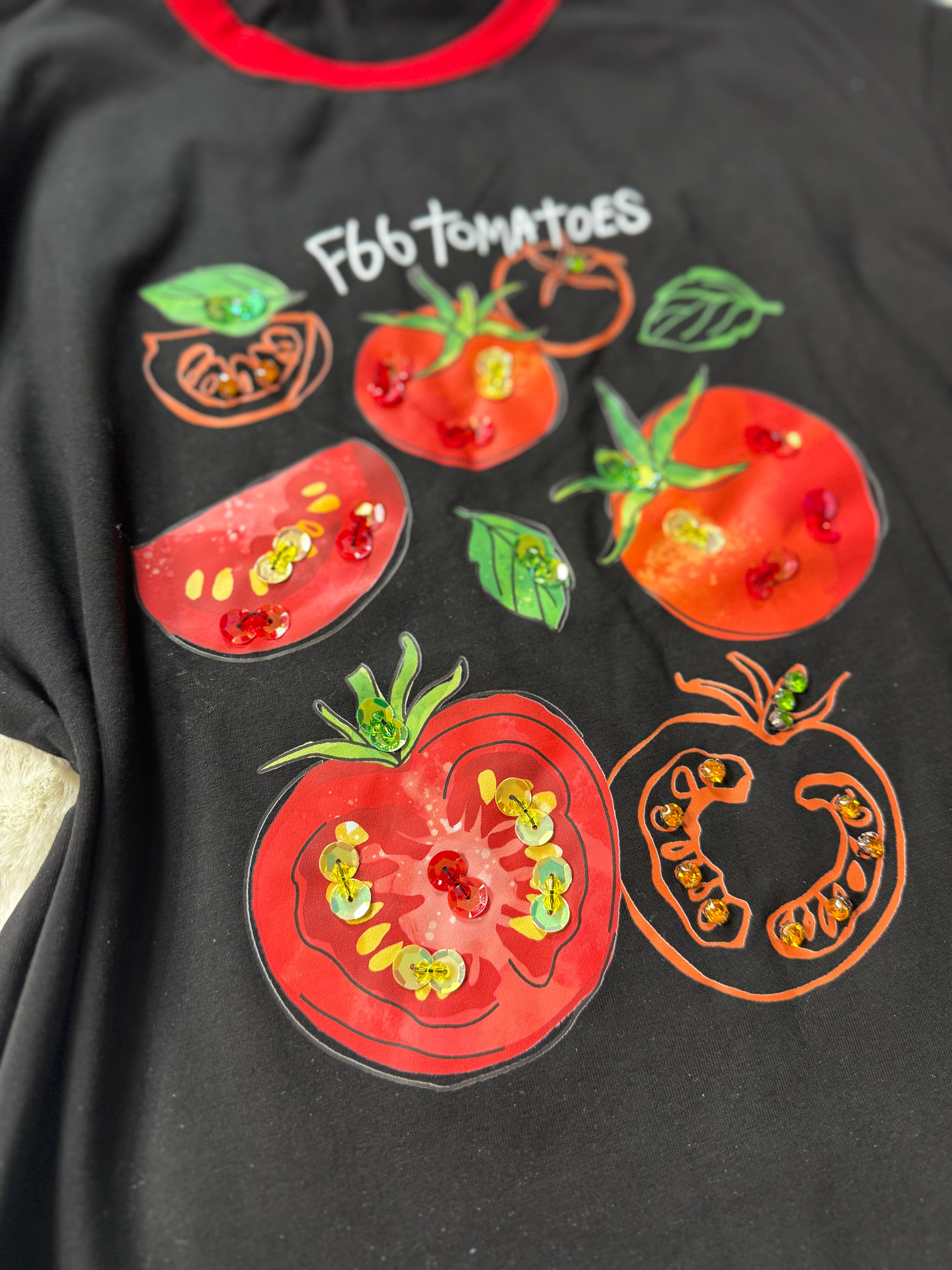 30156 Silly Tomato Tee