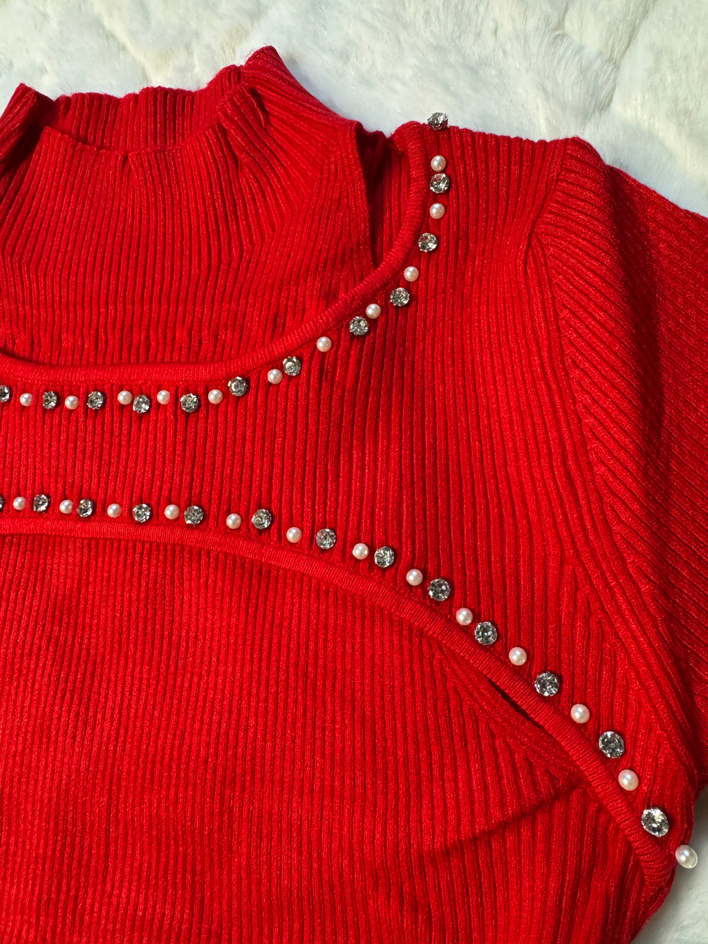 5633 Diamond Glow Sweater 💎