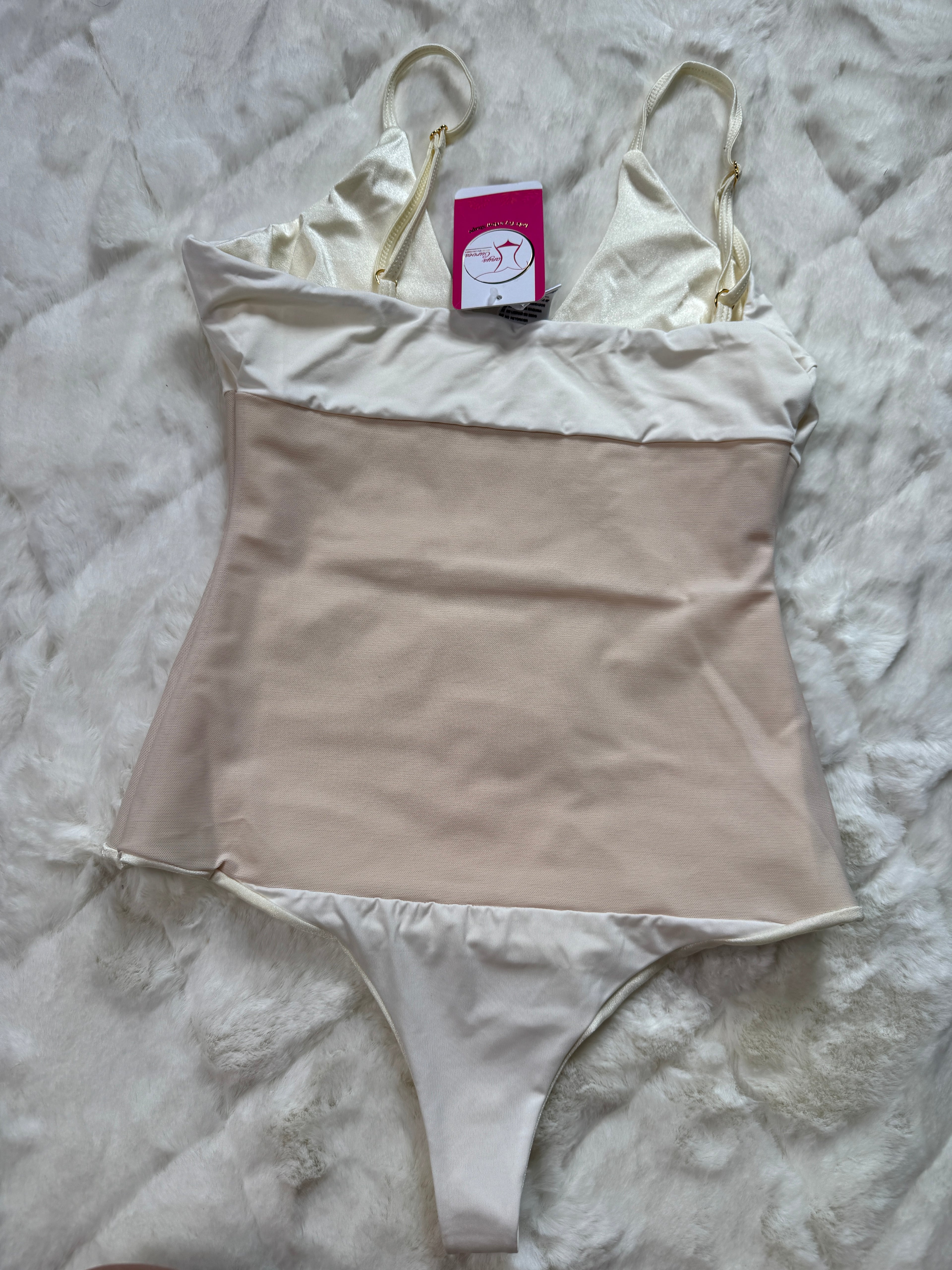 Pearl Sculpt Body with Faja for a cute Body shape