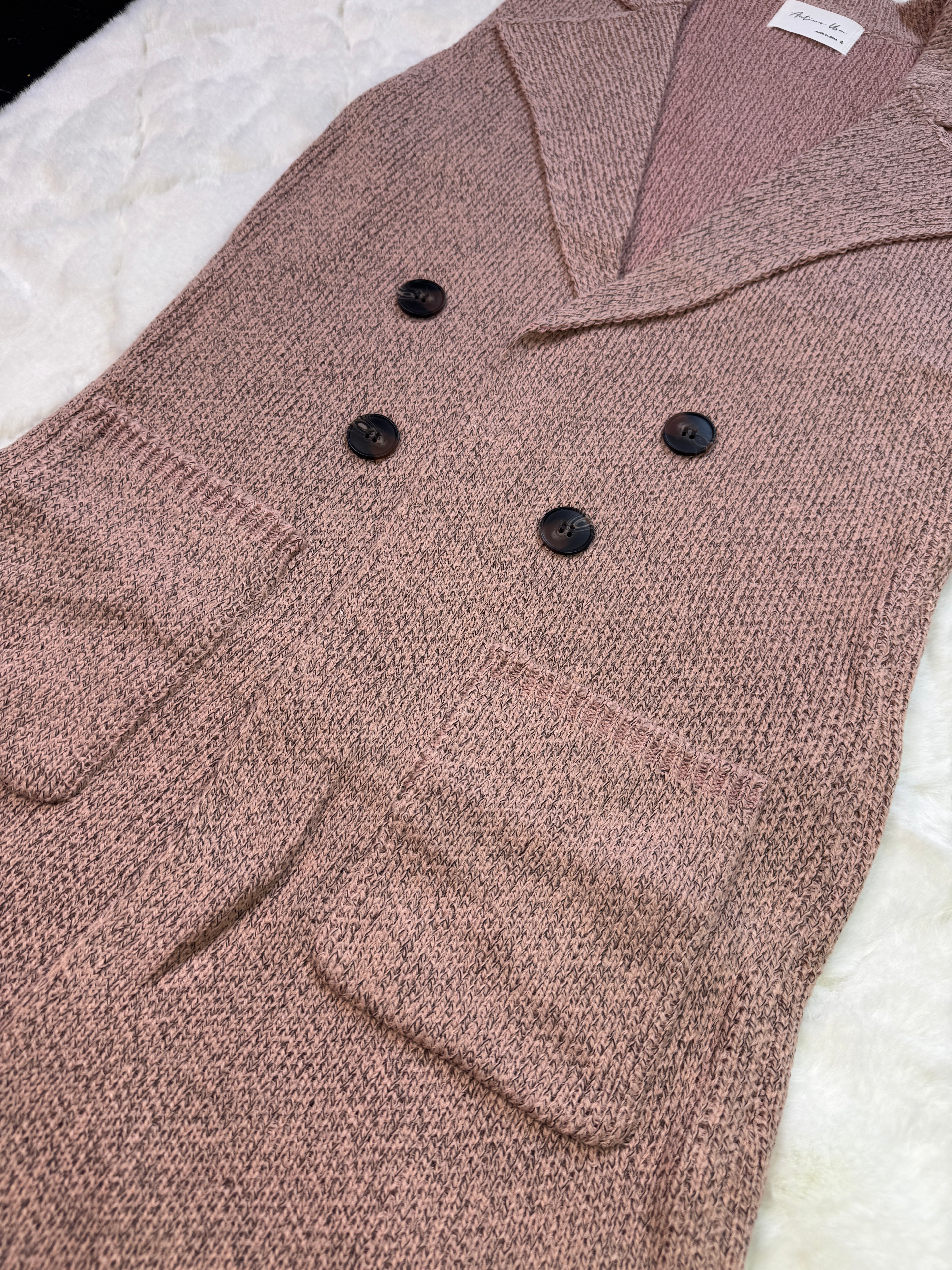 11045 SnuggleVest Cardigan ❄️